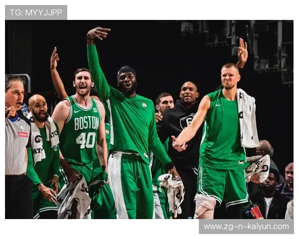 凯尔特人官方晒训练照，锁定东部前三目标