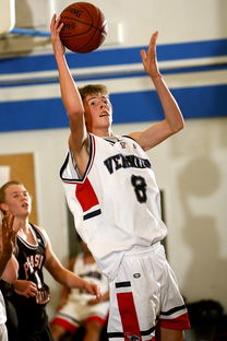 开云体育在线登入-德甲冠军俱乐部 在续约策略中对年轻球员定位，德甲拿过冠军的俱乐部