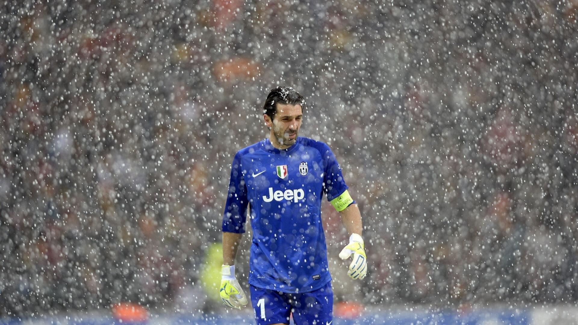 开云体育官方网站登陆-“高新体育中心：健力运动大展力量，选手挑战极限”